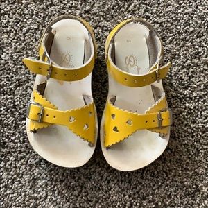 Sun sand saltwater size 6